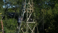 World's tallest sunflower blooms in an Indiana backyard as a tribute to UkraineWhen Alex Babich looks up at the 35-foot sunflower towering over his Fort Wayne, Indiana, backyard, he sees more than just a plantSeptember 12, 2025