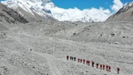 Snowstorm traps hundreds of hikers on Mount Everest during China's national holiday