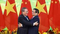 China's premier talks trade in Vietnam despite differences over South China Sea