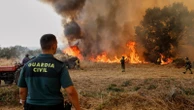 Spain deploys 500 more troops to battle wildfires during extended heatwave