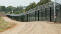 Estonia closes road through Russian territory due to presence of Russian troops