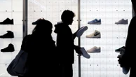 Consumer confidence brightens as Trump rolls back tariffs
