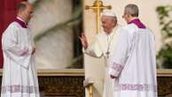 Pope overcomes health concerns, presides over blustery Easter Sunday Mass in St. Peter's Square