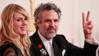 Mark Ruffalo and more wear pins supporting Israel-Hamas cease-fire at 2024 OscarsStars wore pins representing Artists Call for Ceasefire Now.3/10/2024 08:55:00 EDT