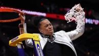 South Carolina head coach Dawn Staley discusses perfect season, Caitlin ClarkThe South Carolina Gamecocks beat the Iowa Hawkeyes 87-75.4/8/2024 08:54:23 EDT