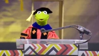 University of Maryland via StoryfulKermit the Frog shares words of wisdom for Class of 2025Everyone's favorite frog spoke to graduates at the University of Maryland.20 minutes ago