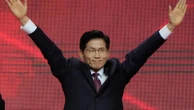 South Korea’s main conservative party nominates Kim Moon Soo as its presidential candidate