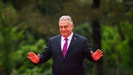 Hungarians rally in mass protest against bill allowing blacklisting of Orbán critics