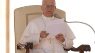 Pope urges news agencies to stand as bulwark against lies, manipulation, post-truths