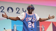 Flavor Flav teams up with USA water polo to show support at OlympicsFlavor Flav connected with gold medalist captain Maggie Steffens on Instagram.7/31/2024 05:27:04 EDT