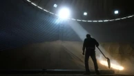 Midwest soybean farmers are squeezed further by tariffs, Iran war
