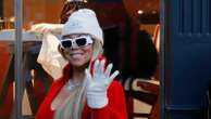 Mariah Carey rocks festive red minidress in Aspen while shoppingThe singer was spotted making a stylish appearance in Aspen.12/23/2024 01:20:57 EST