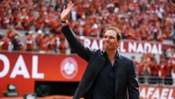 Tennis legend Rafael Nadal honored at French Open following retirementNadal earned 14 French Open titles in his decadeslong career.12 minutes ago