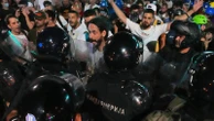 Serbian police remove street blockades in Belgrade, make new arrests