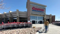 David Zalubowski/APLululemon sues Costco for allegedly selling dupes of its popular productsLululemon claims Costco is infringing on the company's intellectual property.17 minutes ago