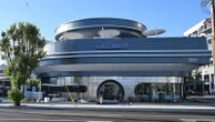 Tesla's new Hollywood diner: Roller skating servers, EV charging and movie screensRetro diner meets future tech at Tesla's newest LA charging destination.4 minutes ago