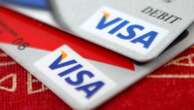 Americans' credit card debt reaches new record high: Federal Reserve