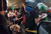 10 Momen Kocak Orang Gak Tahan Lapar, Urusan Perut Harus Nomor Satu