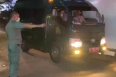[BREAKING] Tiba di Kejagung, Buron Kakap Adelin Lis Dikawal Ketat
