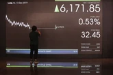 Pembukaan Jumat Pagi, IHSG Melesat Tembus 6.100 