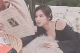 9 Potret Penuh Gaya Sana TWICE dengan Outfit Hitam, Bikin Terpikat!