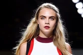 7 Film Terbaik Cara Delevingne, Mantan Supermodel yang Berbakat Akting