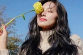 9 Momen Memesona Tzuyu TWICE dengan Turtle Neck Style, Manis Banget!