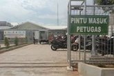 Pasien Membludak, RS Rujukan COVID-19 di Lamongan Penuh