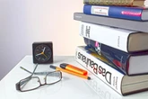 5 Cara Jadi Pembaca Aktif, Biar Baca Buku Tak Sia-sia!