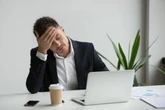 Apakah Benar Kurang Tidur Bisa Sebabkan Alzheimer?