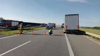 Wysiadł, żeby zmienić zmienić koło. Tragiczny wypadek na A1