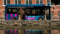 Autonomiczny autobus pojechał w pierwszą trasę. Miał wypadek