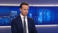 "Komedia, która nas ośmiesza". Bosak uderza w Sikorskiego