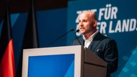 Afera w Berlinie."Marionetka Moskwy" z AfD chce lecieć do Rosji