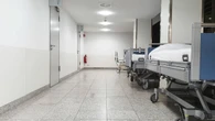 Kolejny atak w szpitalu. Pielęgniarka dotkliwie pobita przez pacjenta