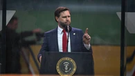 Wiceprezydent USA na nowej platformie. Zablokowany po kilku minutach