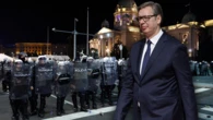 Zwrot w Serbii. Prezydent ugina się pod presją protestów