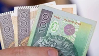 Część seniorów dostanie 312,71 zł miesięcznie. Rodzina przejmie to świadczenie