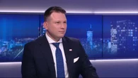 "Też bym śpiewał". Mentzen o okrzykach kibiców do Donalda Tuska