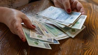 Co z wypłatą emerytur i zasiłków w razie wojny? Rząd stawia sprawę jasno