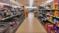 Puste półki w amerykańskich sklepach? Hipermarkety apelują