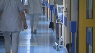Brakuje pieniędzy na leczenie. Szpital odsyła chorych na raka