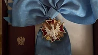 Były prezydent Ukrainy oddaje order. "Nie mam innego wyjścia"
