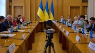 Kijów krytykują Polskę. W tle ekshumacje i polityka historyczna
