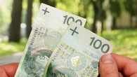 Znalazłeś gotówkę na chodniku? Sprawdź, co mówią nowe przepisy