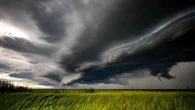 Gwałtowne załamanie pogody. Ostrzeżenia dla większości kraju
