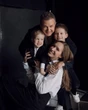 Катерина Осадча влаштувала сімейну фотосесію з Горбуновим і двома синами