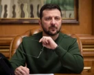 Українці вже можуть отримати множинне громадянство в деяких країнах: Зеленський озвучив список