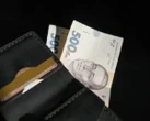Чиновники багатіють швидше, ніж інфляція: хто у списку лідерів