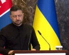Зеленський виправдав свою відмову їхати до Москви та запропонував Путіну нове місто для зустрічі